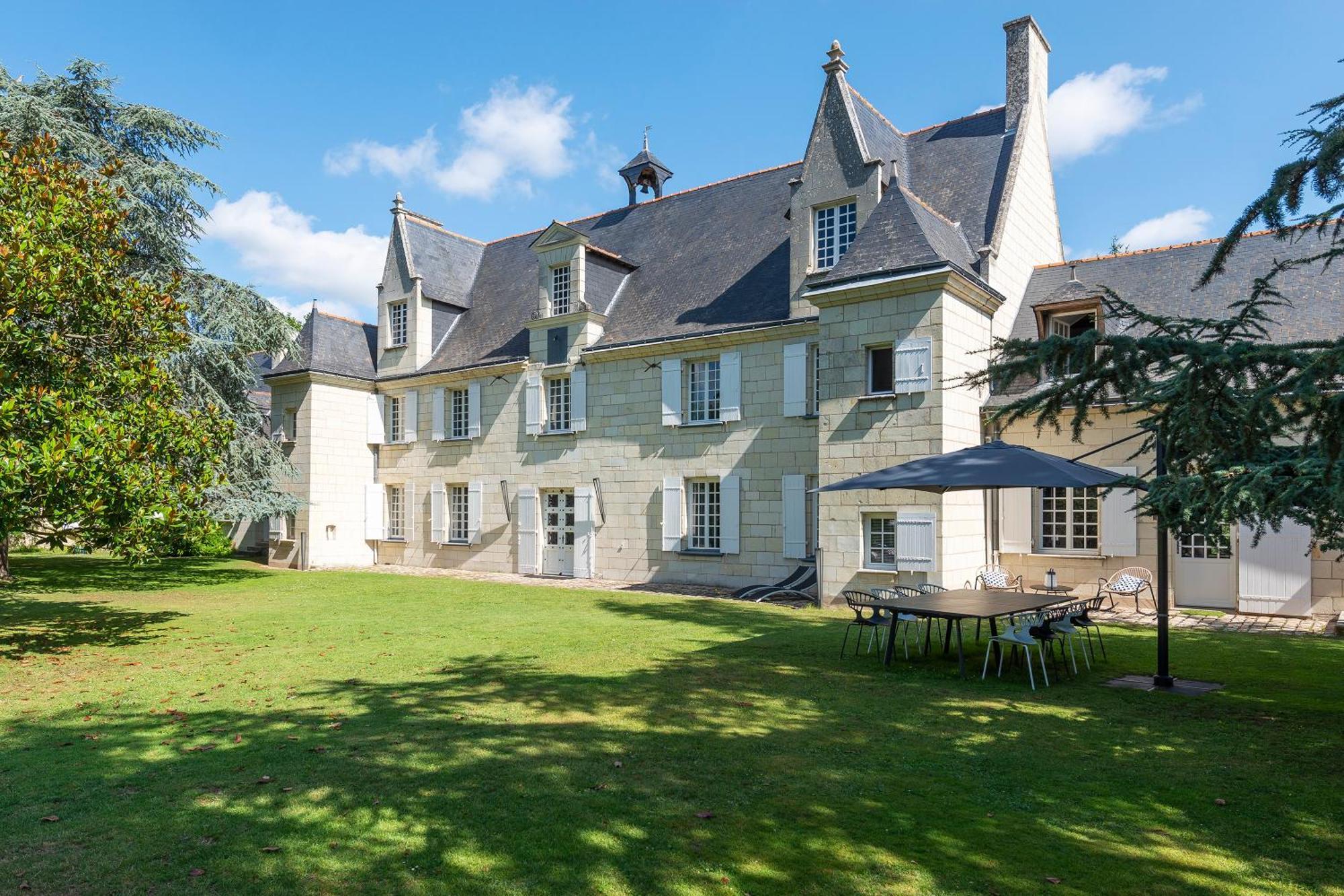Chateau De La Ronde Vivy Bagian luar foto