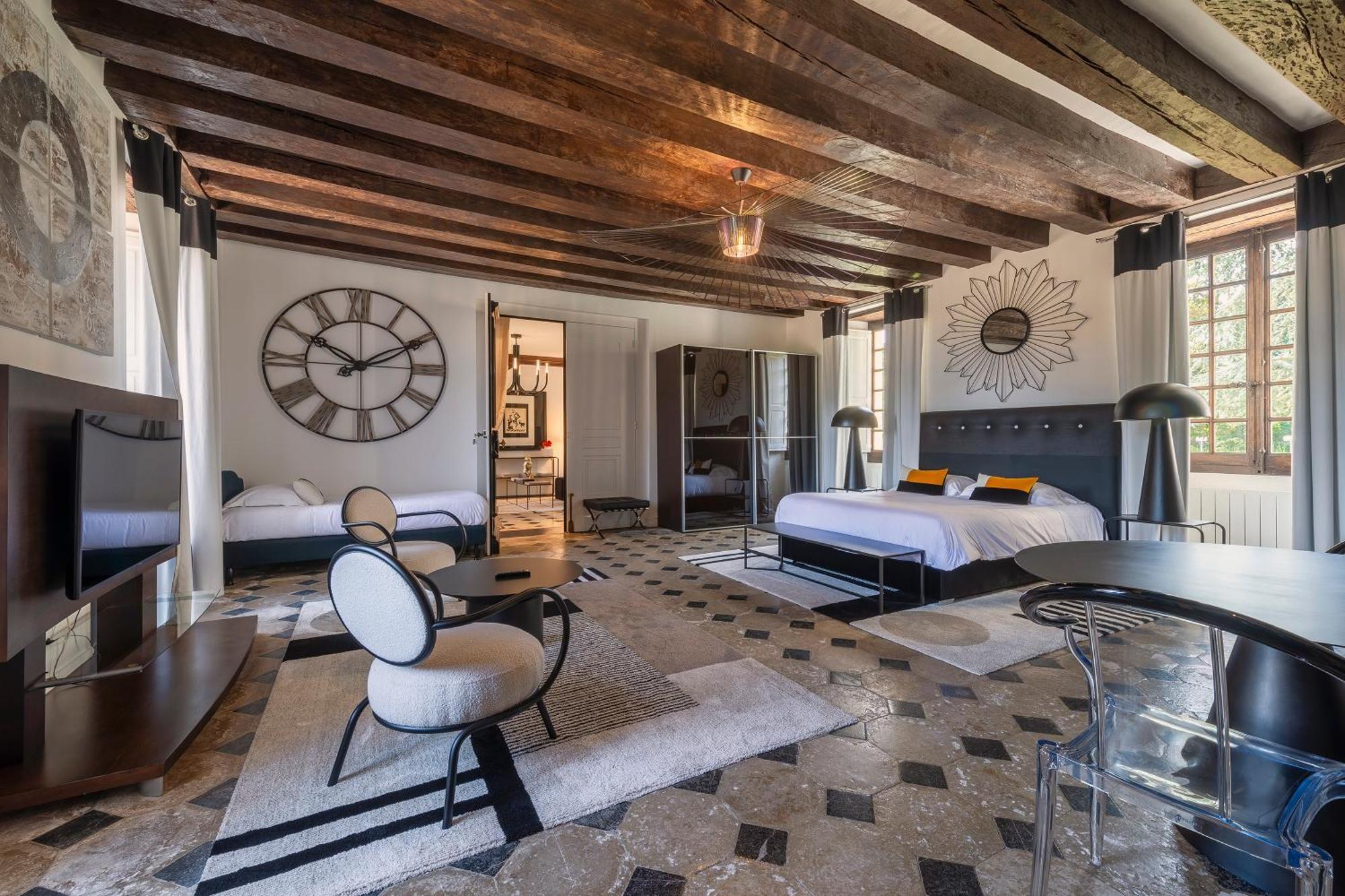Chateau De La Ronde Vivy Bagian luar foto